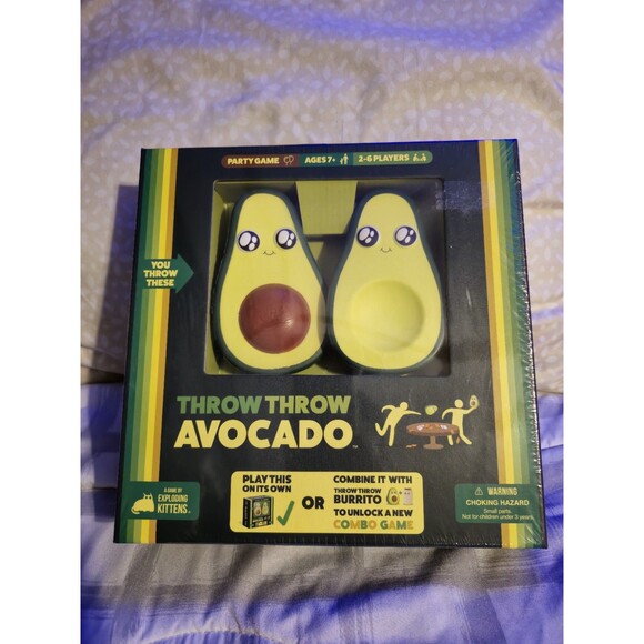 Throw Throw Avocado Game by Exploding Kittens - Picture 1 of 4